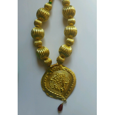 Traditional Punjabi Folk Bhangra Gidha Kaintha Pendant in Green thread necklace