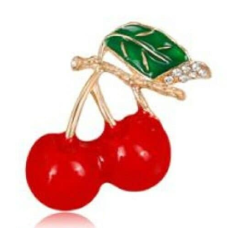 Stunning diamonte gold plated vintage look red cherry christmas brooch cake pin